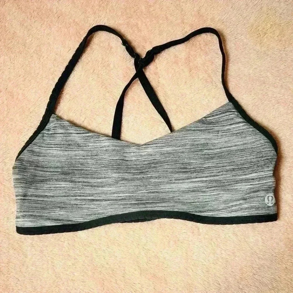 lululemon bra in grey with black size 6